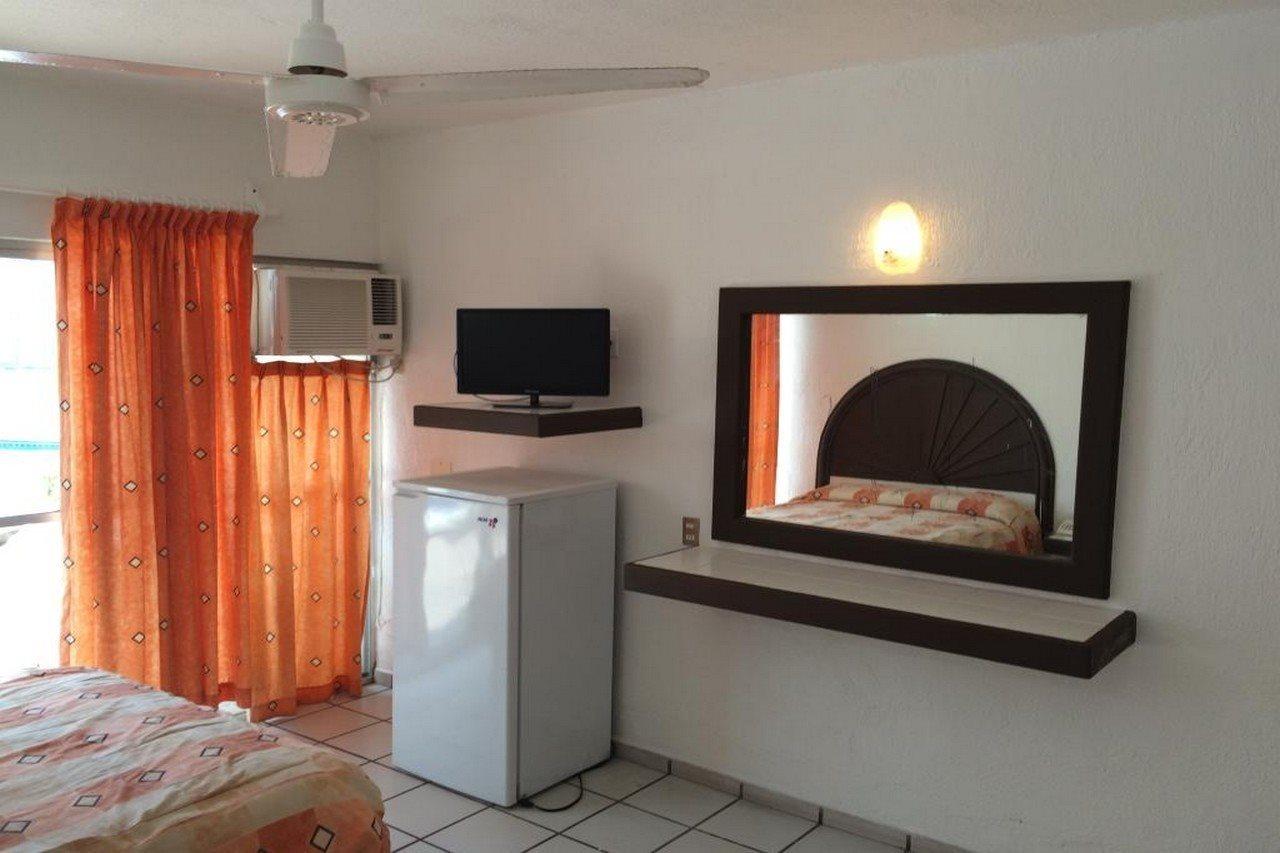 Hotel Bagasi Manzanillo Buitenkant foto