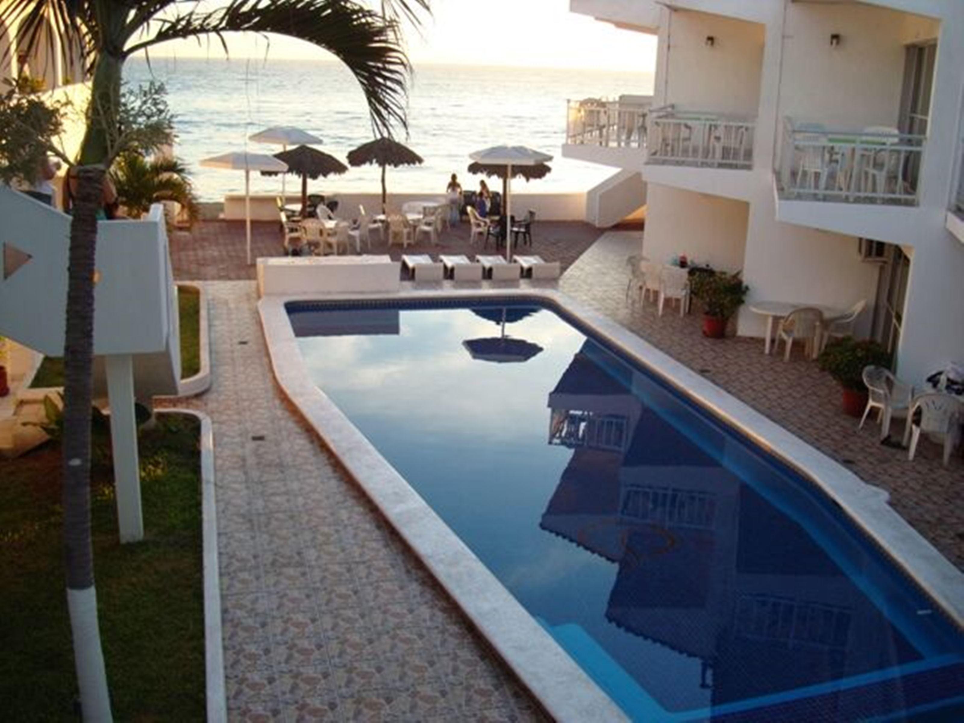 Hotel Bagasi Manzanillo Buitenkant foto