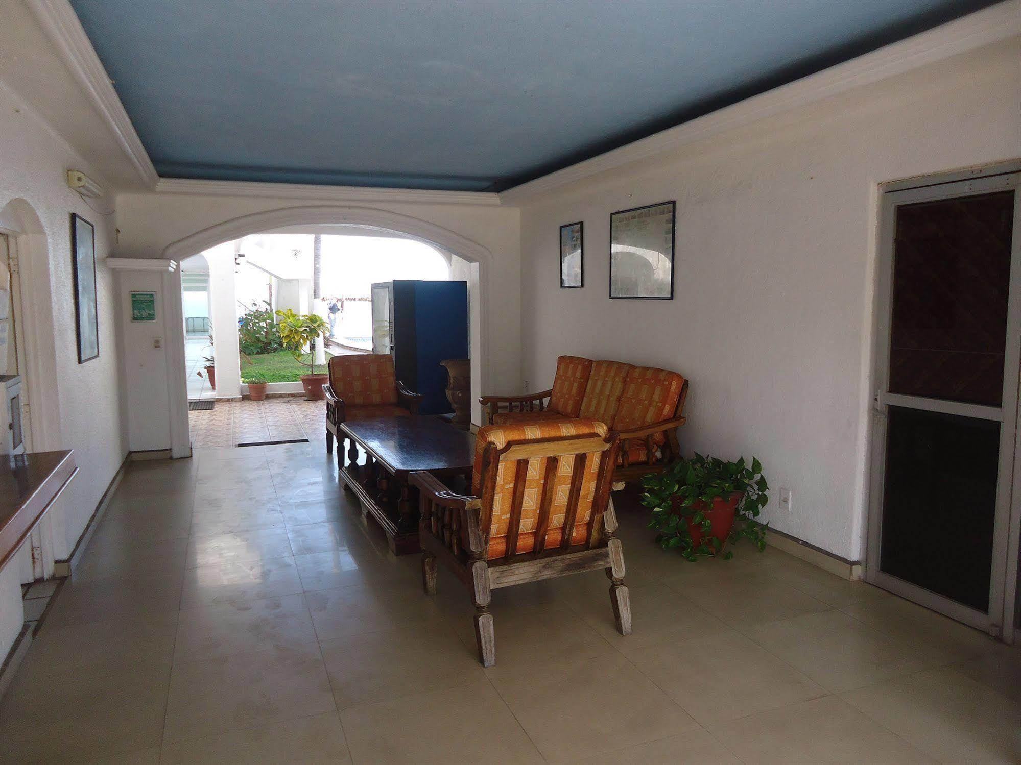 Hotel Bagasi Manzanillo Buitenkant foto