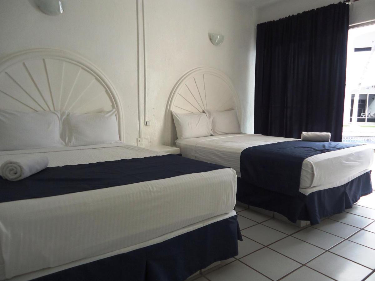 Hotel Bagasi Manzanillo Buitenkant foto
