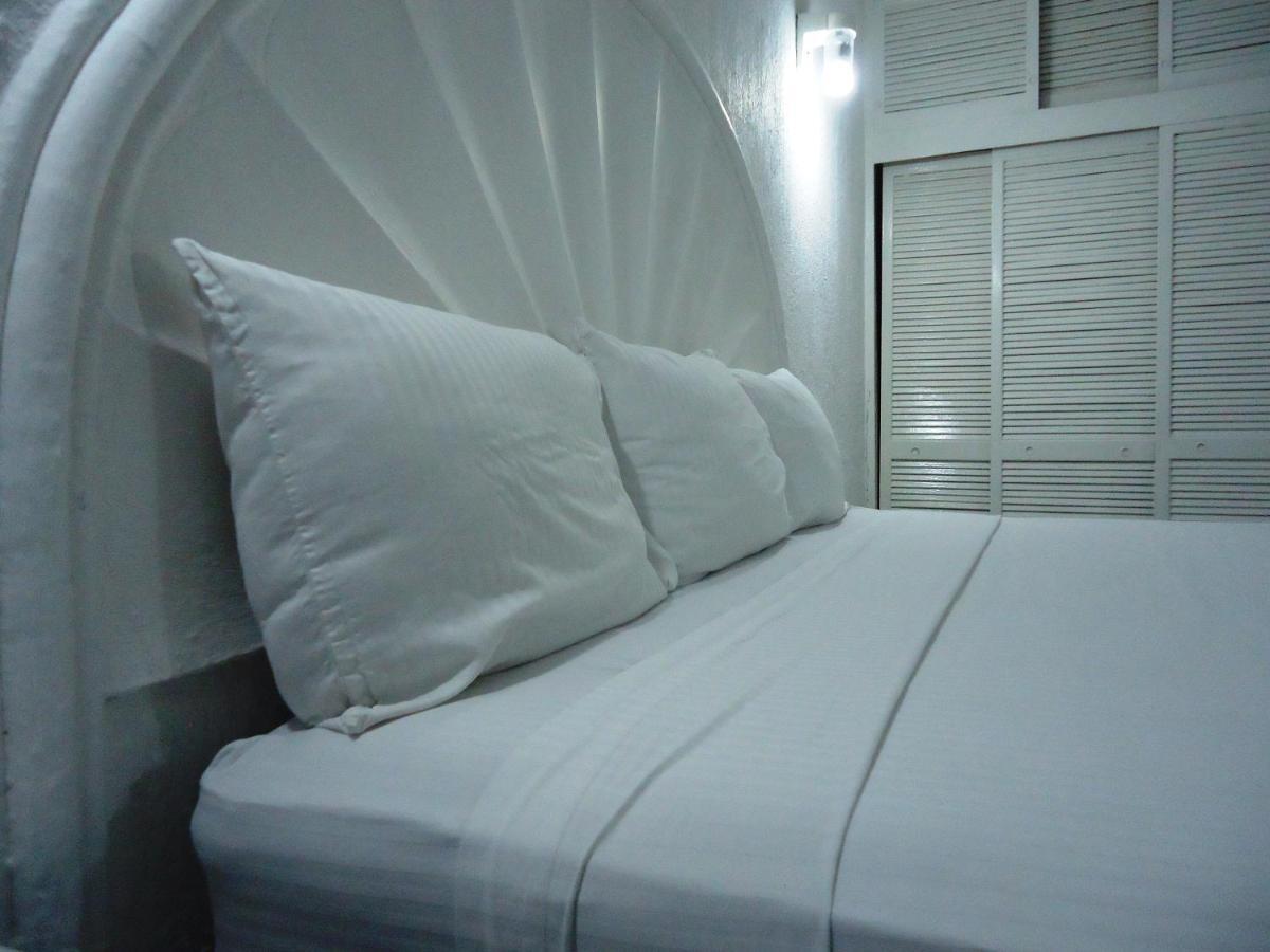 Hotel Bagasi Manzanillo Buitenkant foto
